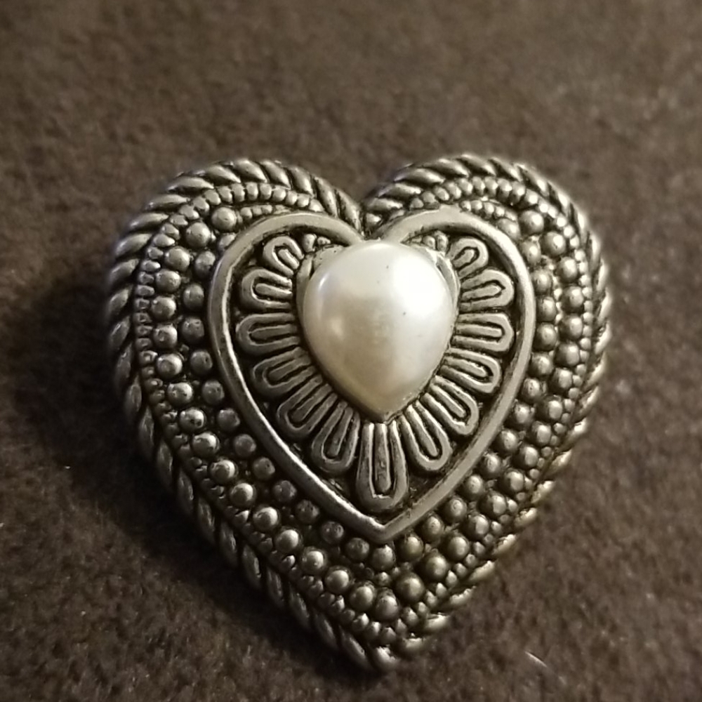 Vintage Heart and faux pearl 1970's Brooch